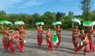 双脚踏上幸福路歌谱