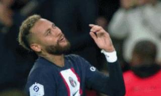 梅西内马尔赛后拥抱 梅西内马尔赛后拥抱